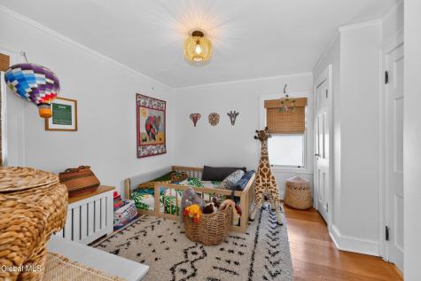 187 S Main Avenue Albany NY 12208