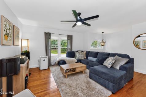 35 Acorn Avenue Clifton Park NY 12065