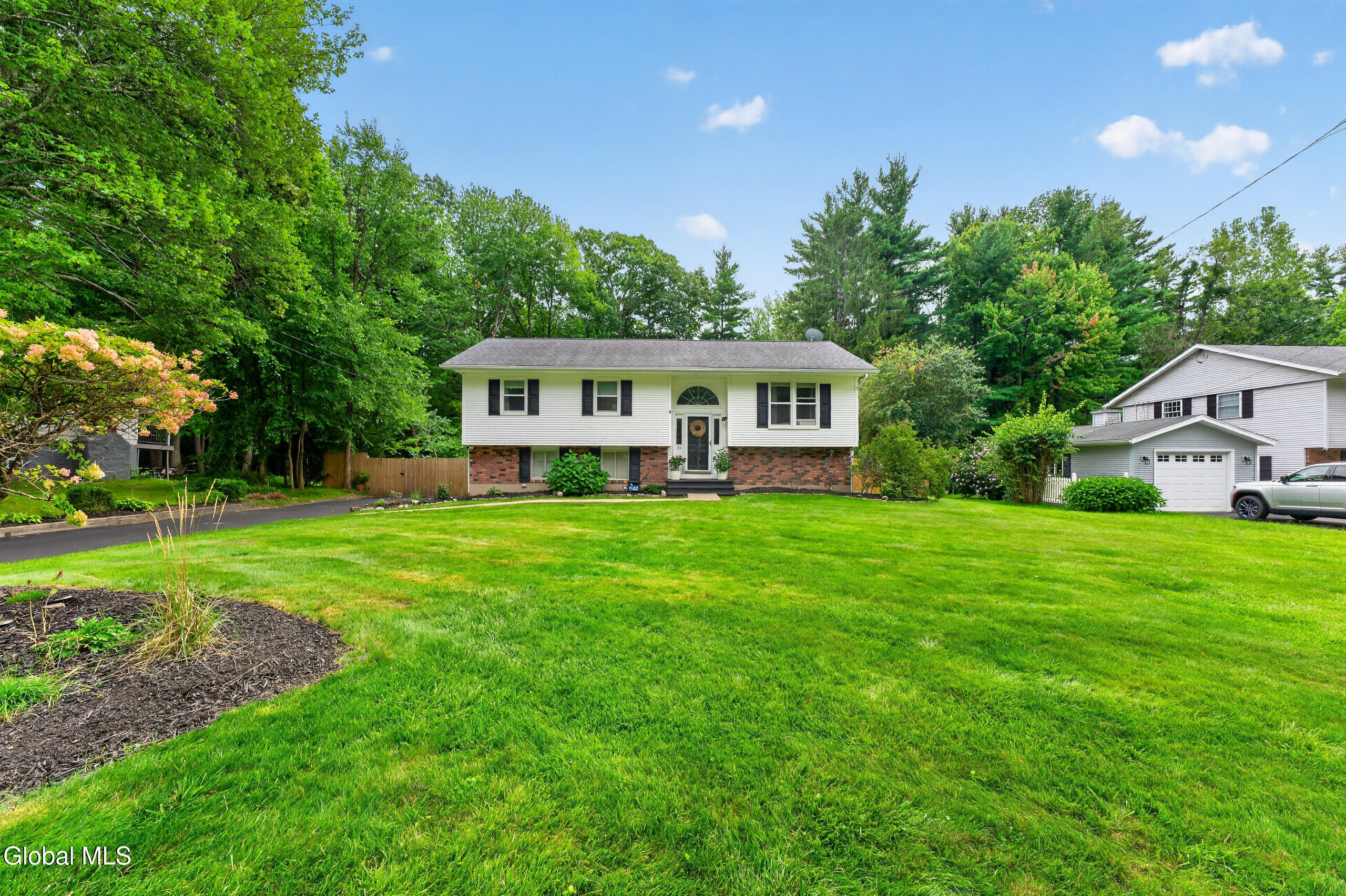 35 Acorn Avenue Clifton Park NY 12065