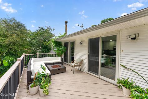 35 Acorn Avenue Clifton Park NY 12065