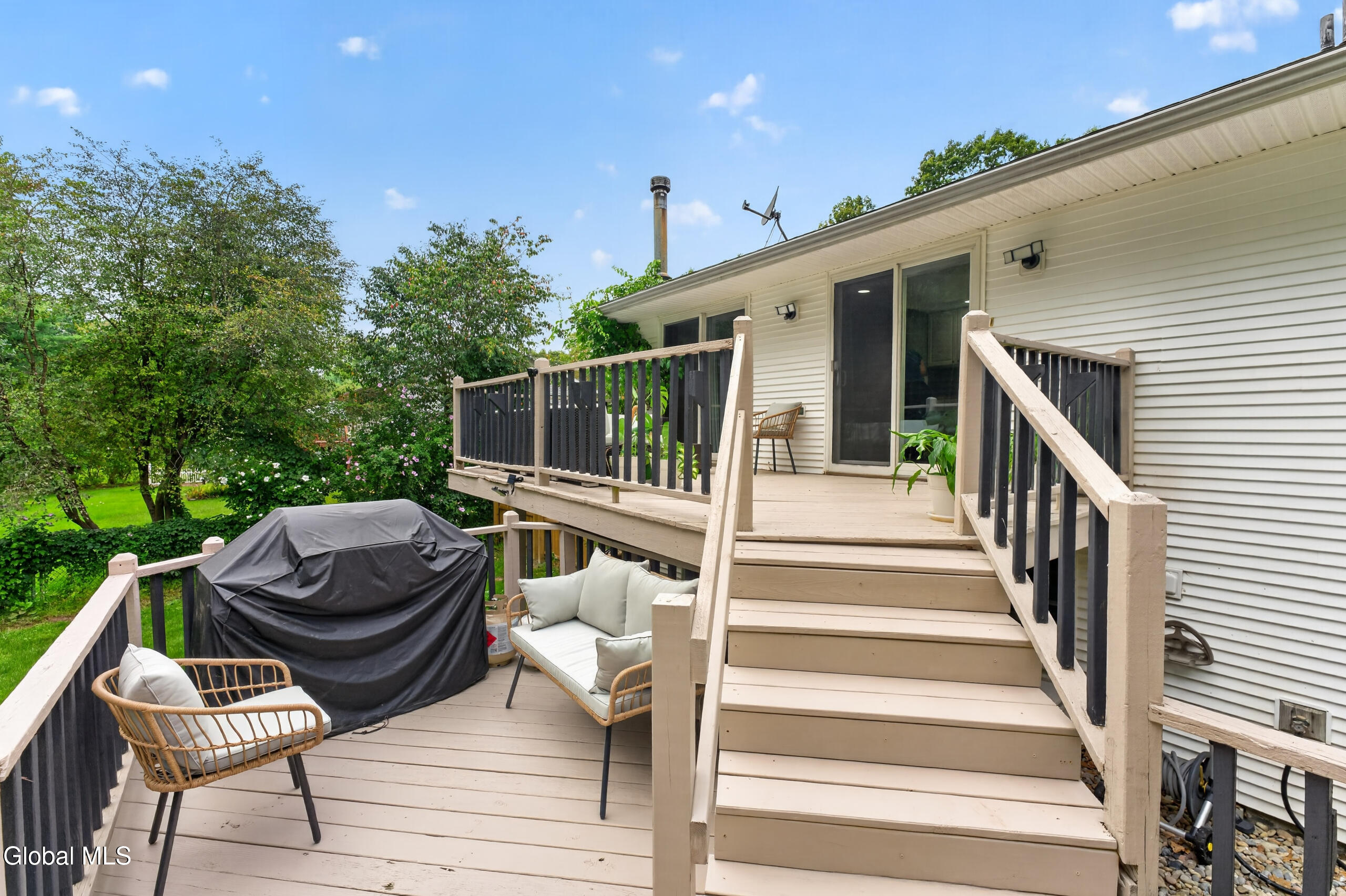 35 Acorn Avenue Clifton Park NY 12065