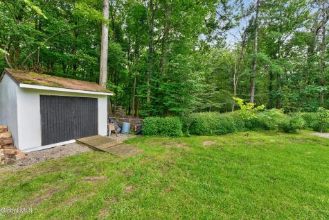 35 Acorn Avenue Clifton Park NY 12065