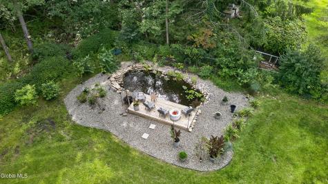 35 Acorn Avenue Clifton Park NY 12065