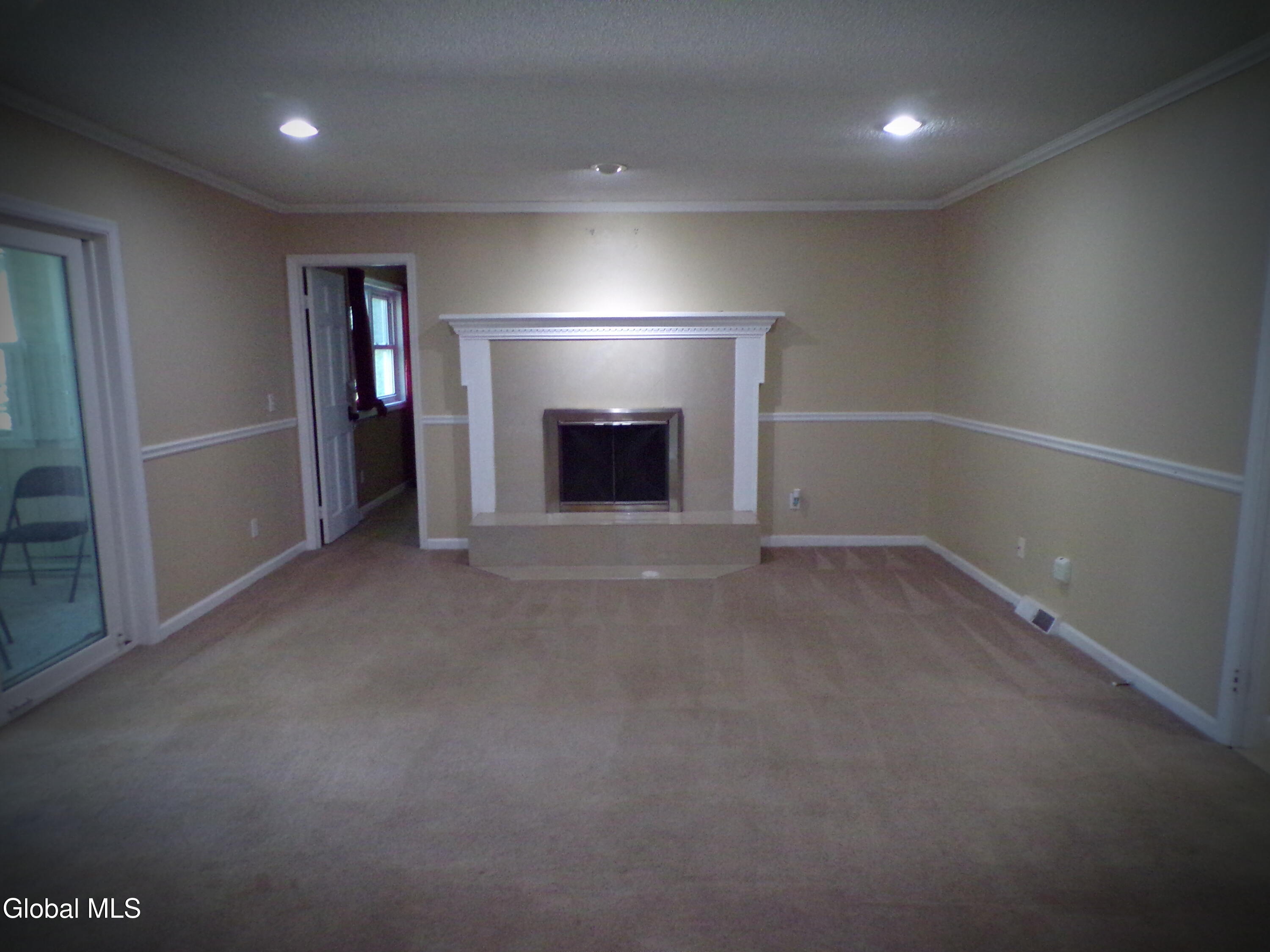 15 Heinrick Street Queensbury NY 12804