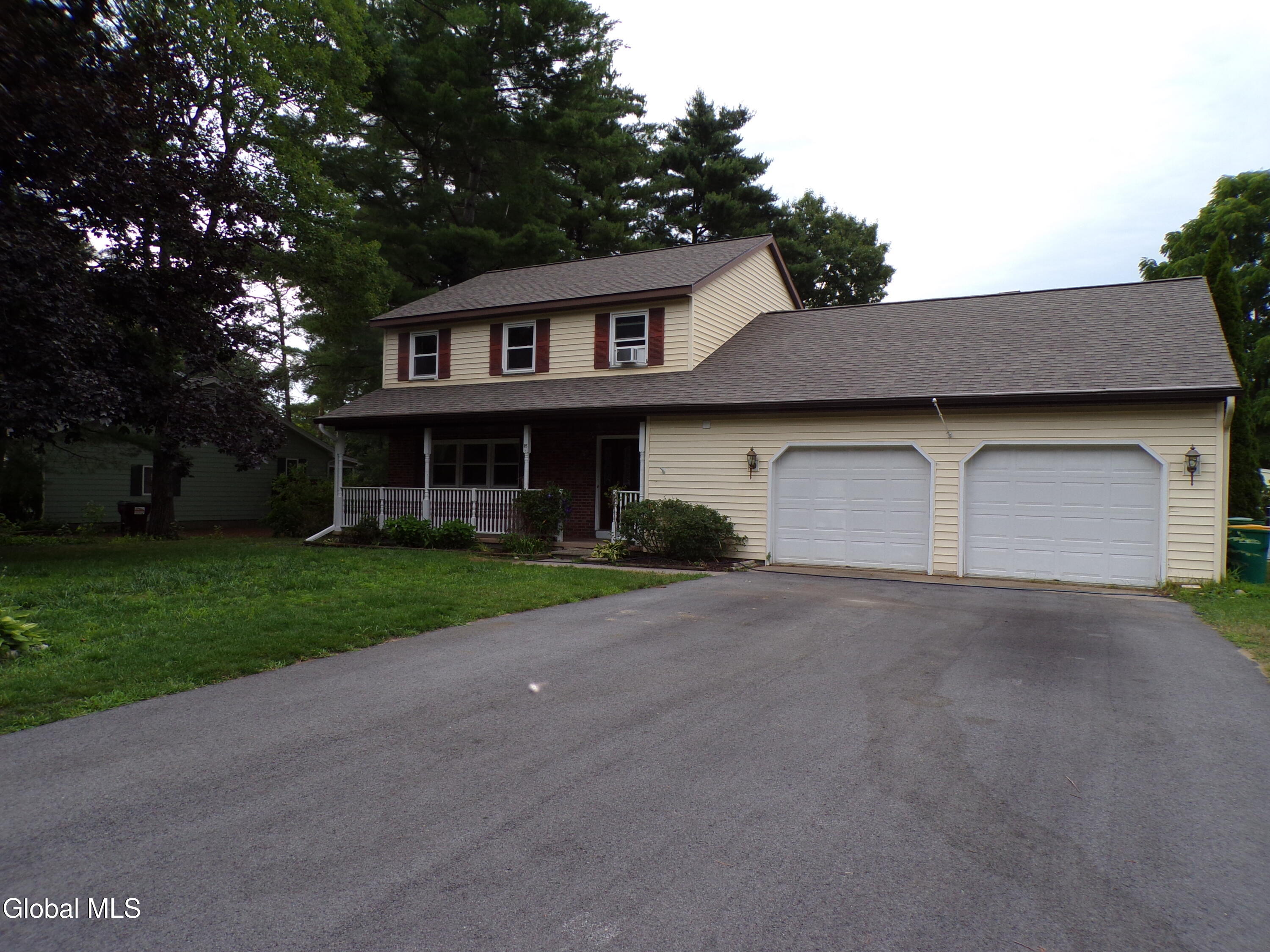 15 Heinrick Street Queensbury NY 12804