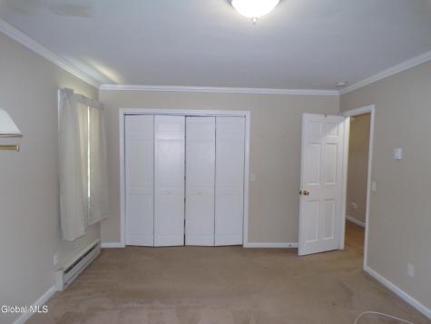 15 Heinrick Street Queensbury NY 12804