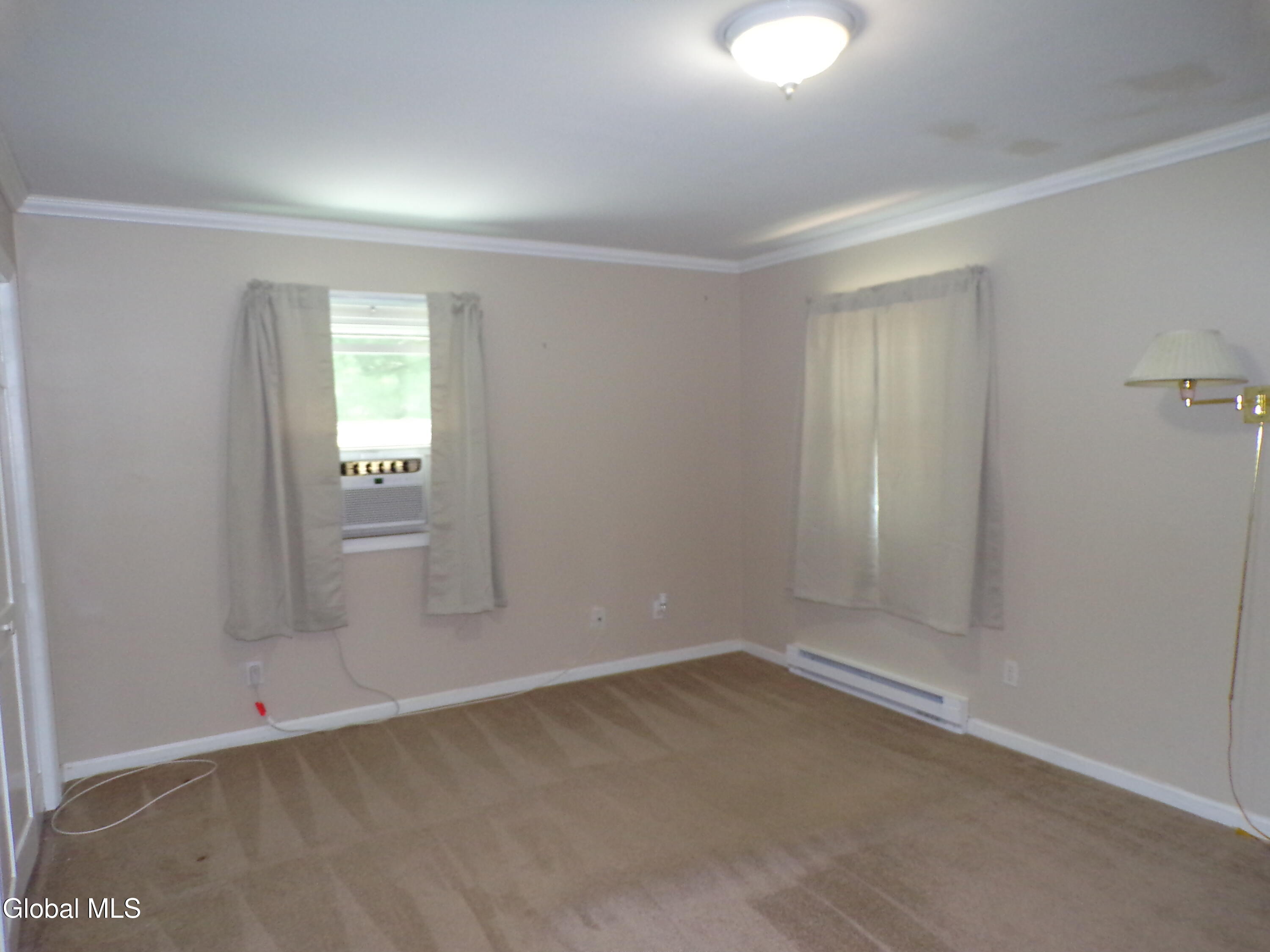 15 Heinrick Street Queensbury NY 12804