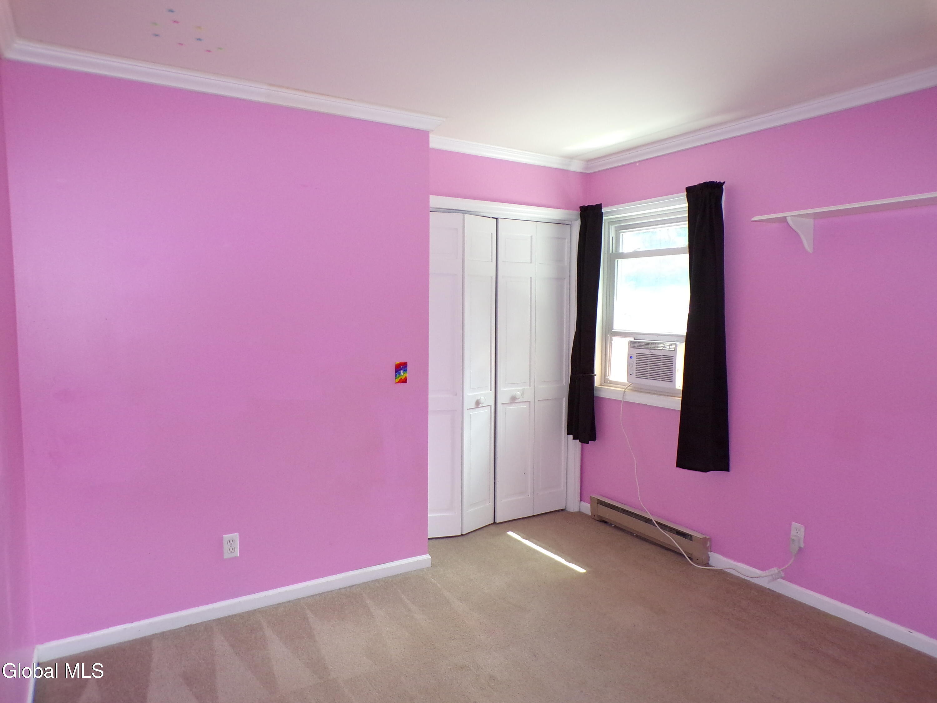 15 Heinrick Street Queensbury NY 12804