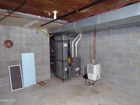 15 Heinrick Street Queensbury NY 12804