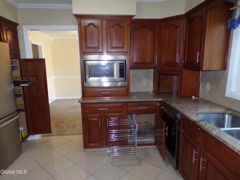 15 Heinrick Street Queensbury NY 12804