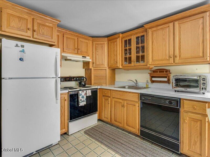 700 Atateka Drive Chestertown NY 12817