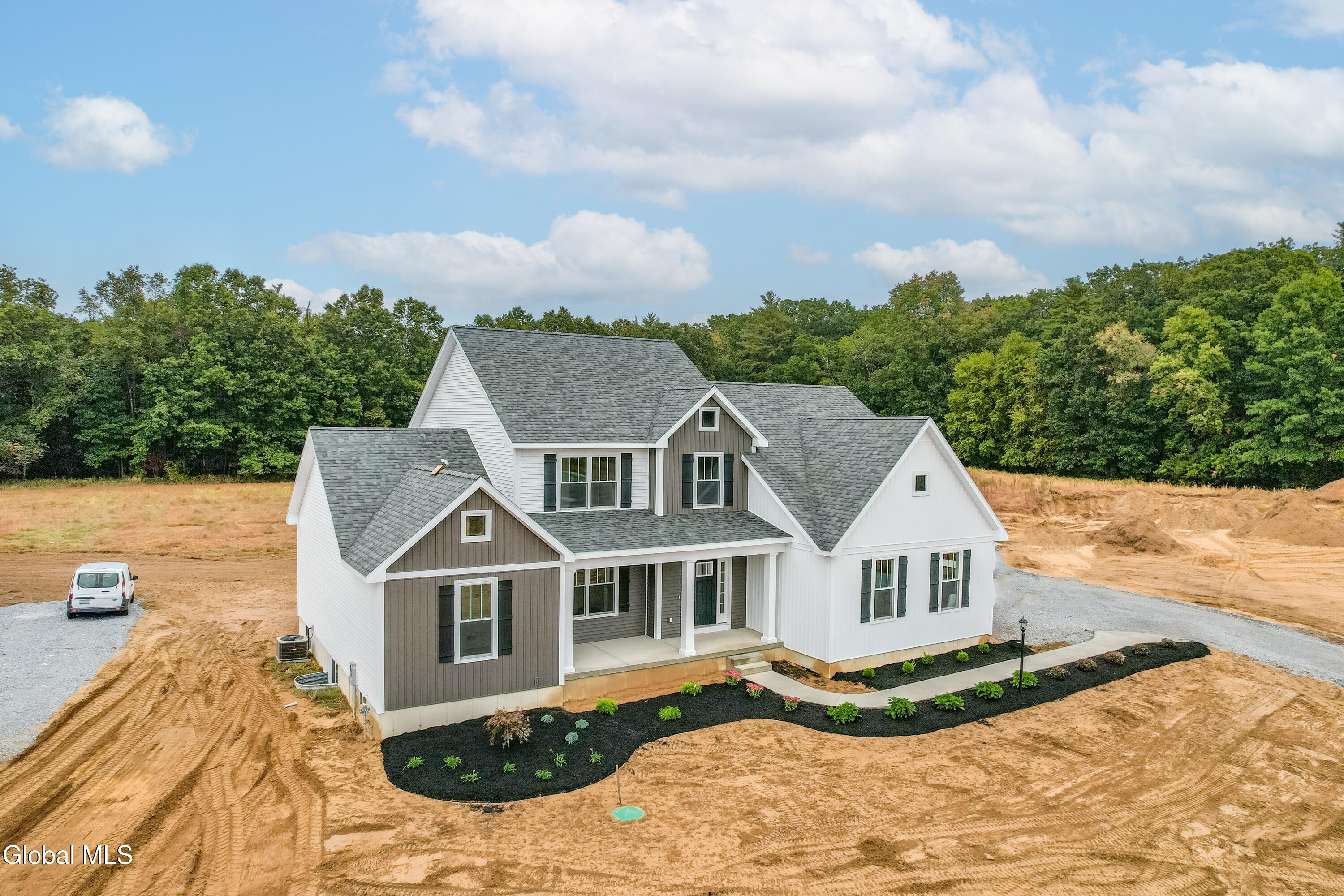 8 Brookhaven Court Saratoga Springs NY 12866