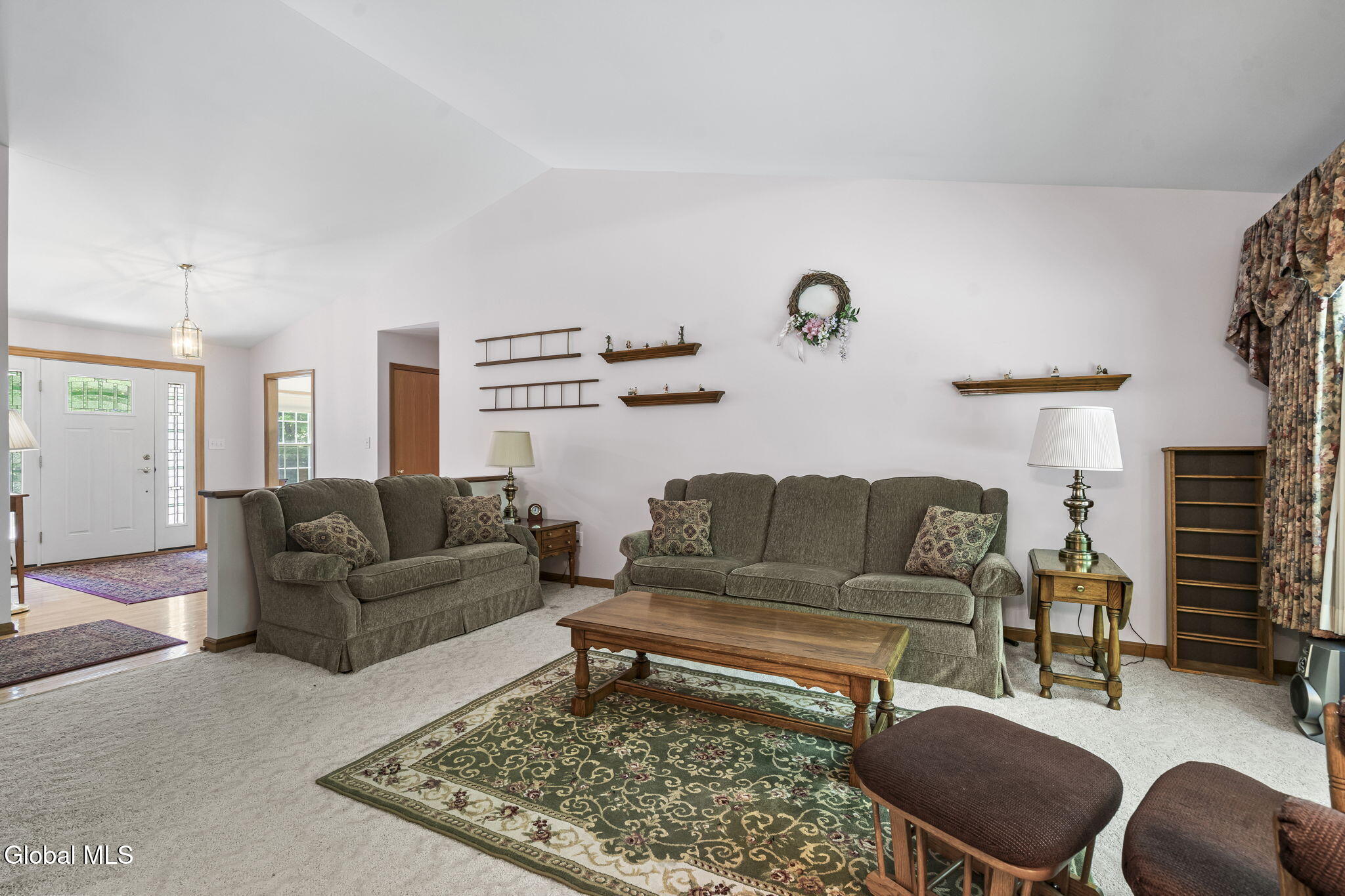 812 Al Constantino Drive Rotterdam NY 12306