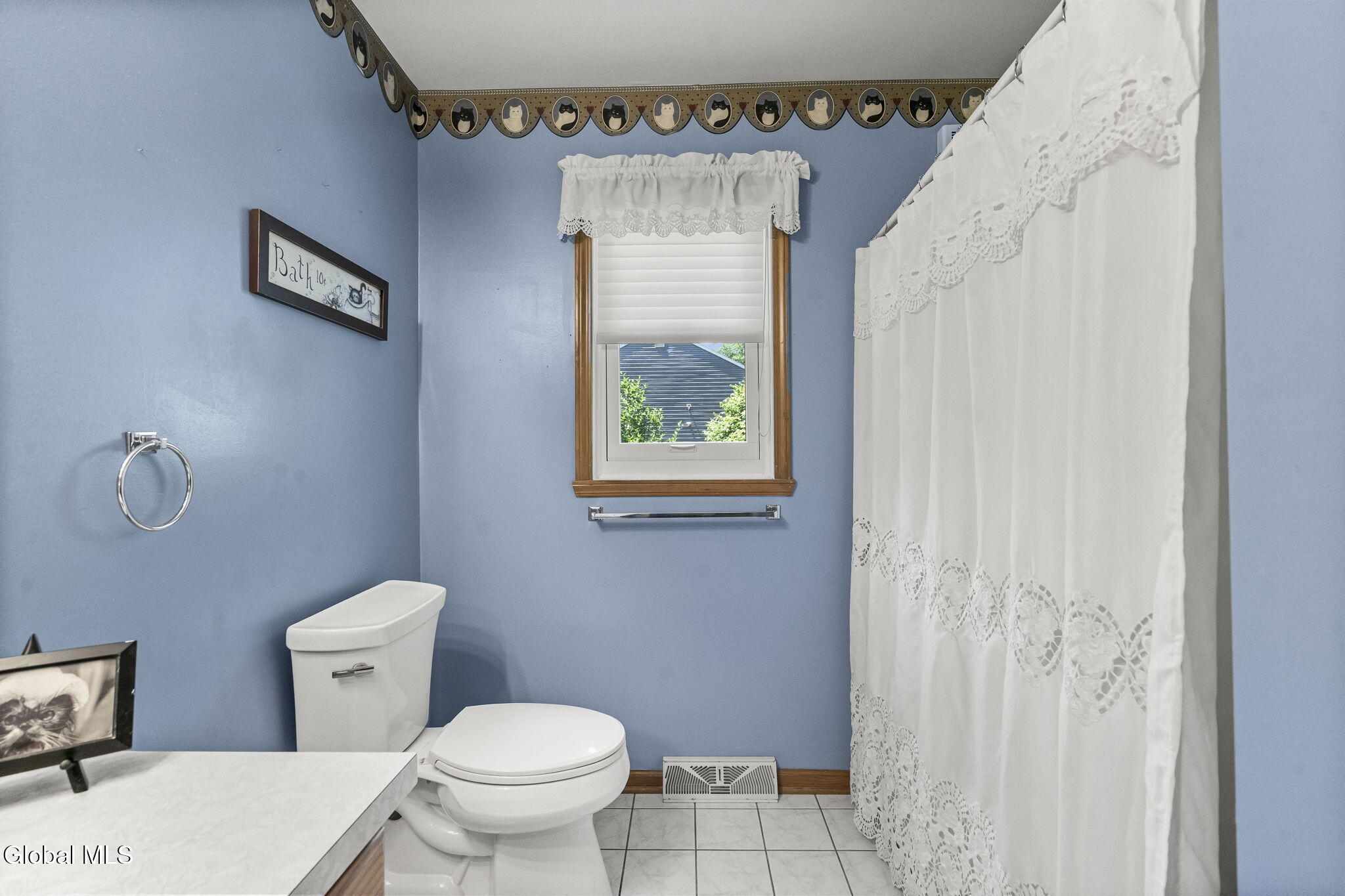 812 Al Constantino Drive Rotterdam NY 12306
