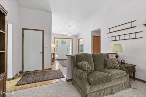 812 Al Constantino Drive Rotterdam NY 12306