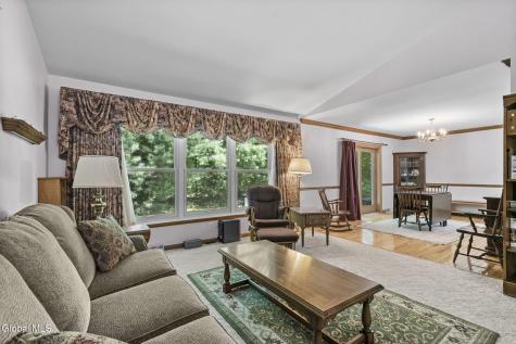 812 Al Constantino Drive Rotterdam NY 12306