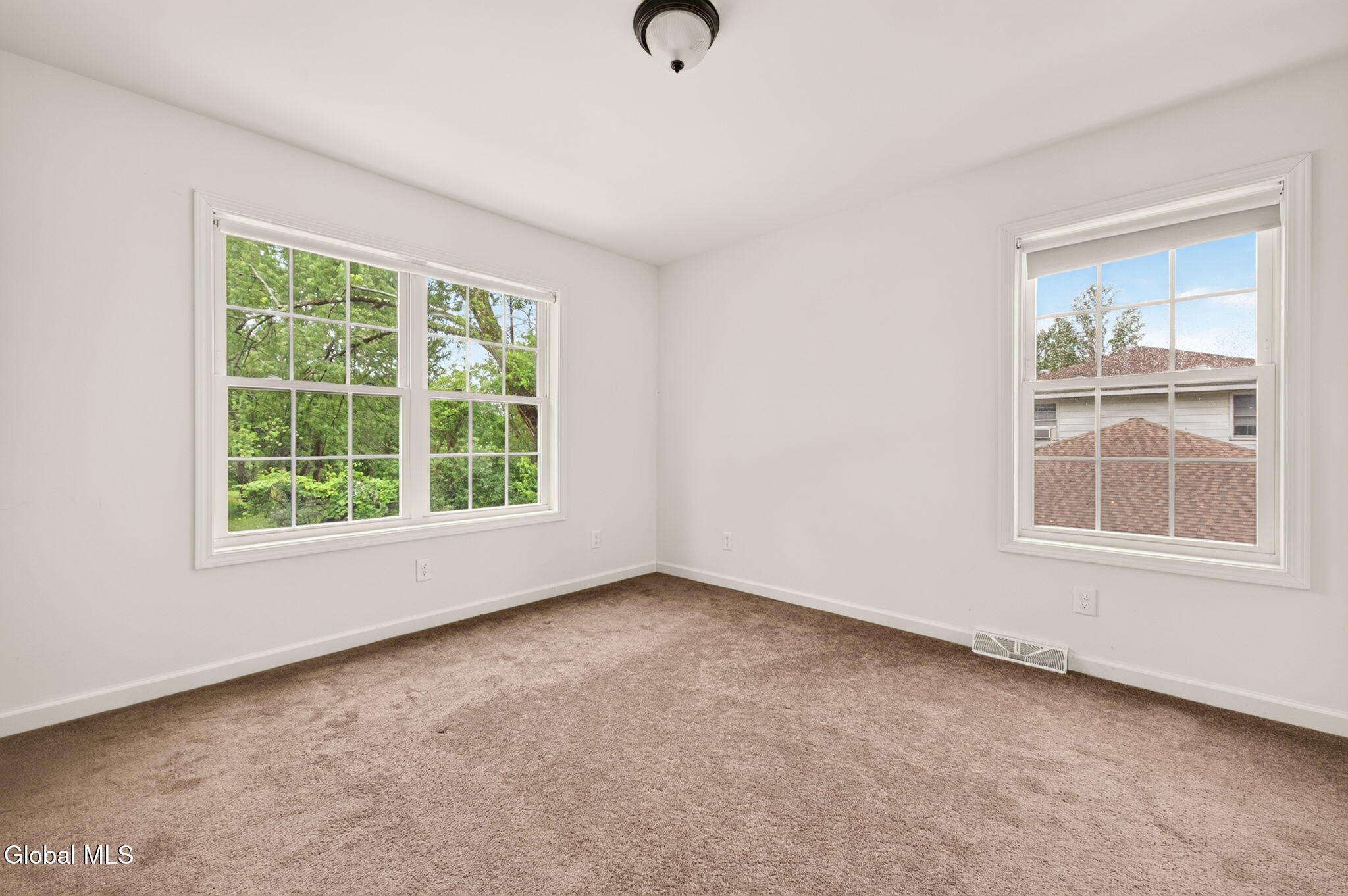 19 Start Avenue Rensselaer NY 12144