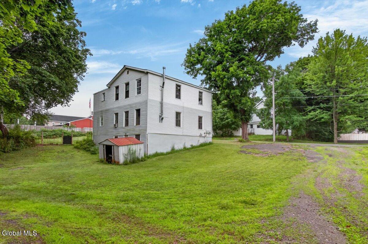 267 Poplar Avenue Valley Falls NY 12185