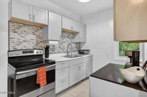 267 Poplar Avenue Valley Falls NY 12185