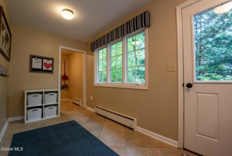 78 Mosher Road Delmar NY 12054