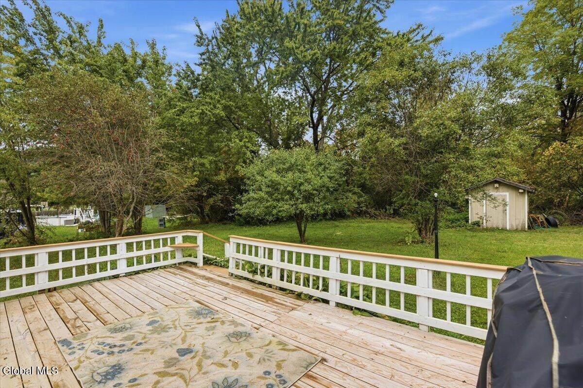 12 Pine Avenue Johnstown NY 12095