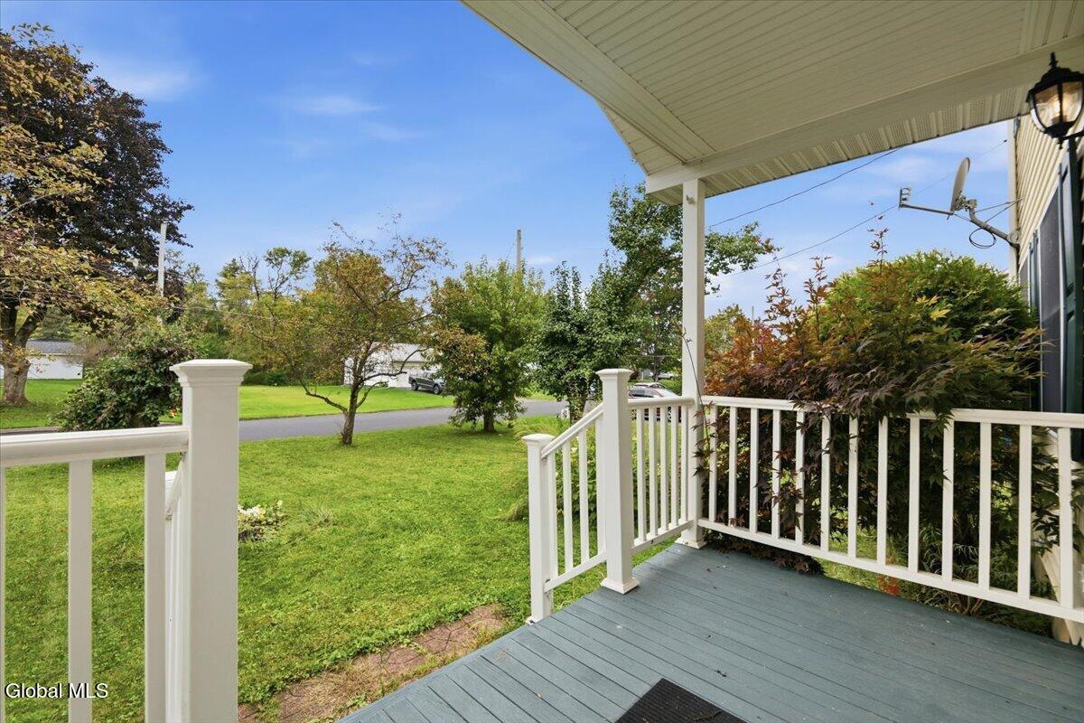 12 Pine Avenue Johnstown NY 12095