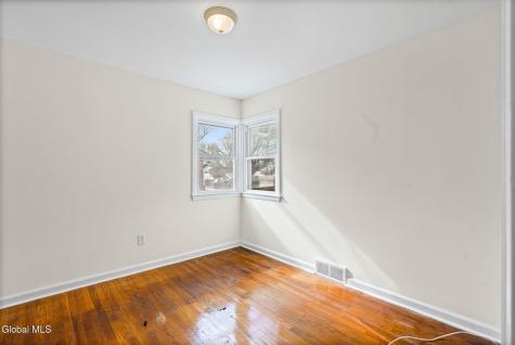 173 Marshall Avenue Schenectady NY 12304