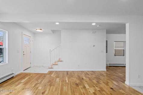 547 5th Avenue Troy NY 12182