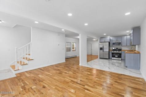 547 5th Avenue Troy NY 12182