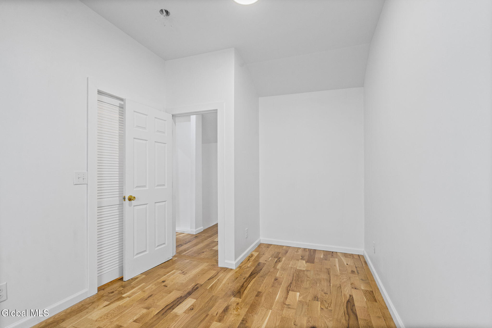 547 5th Avenue Troy NY 12182