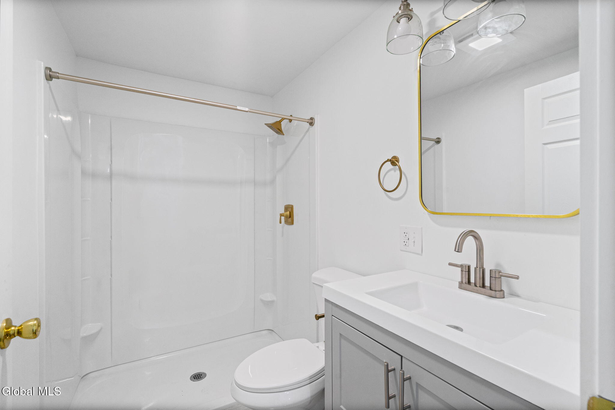 547 5th Avenue Troy NY 12182