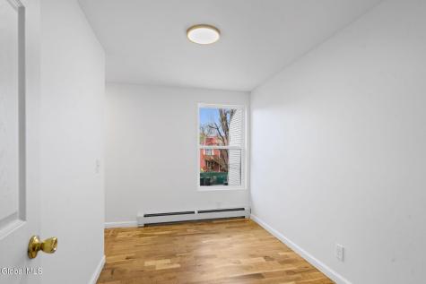 547 5th Avenue Troy NY 12182
