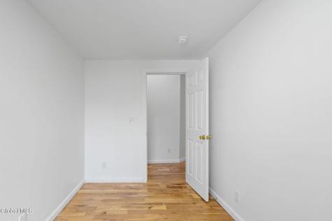 547 5th Avenue Troy NY 12182