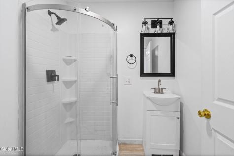 547 5th Avenue Troy NY 12182