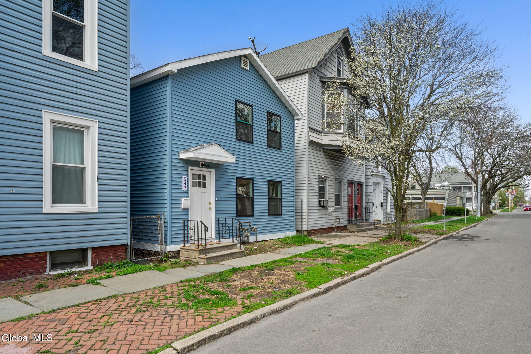 547 5th Avenue Troy NY 12182