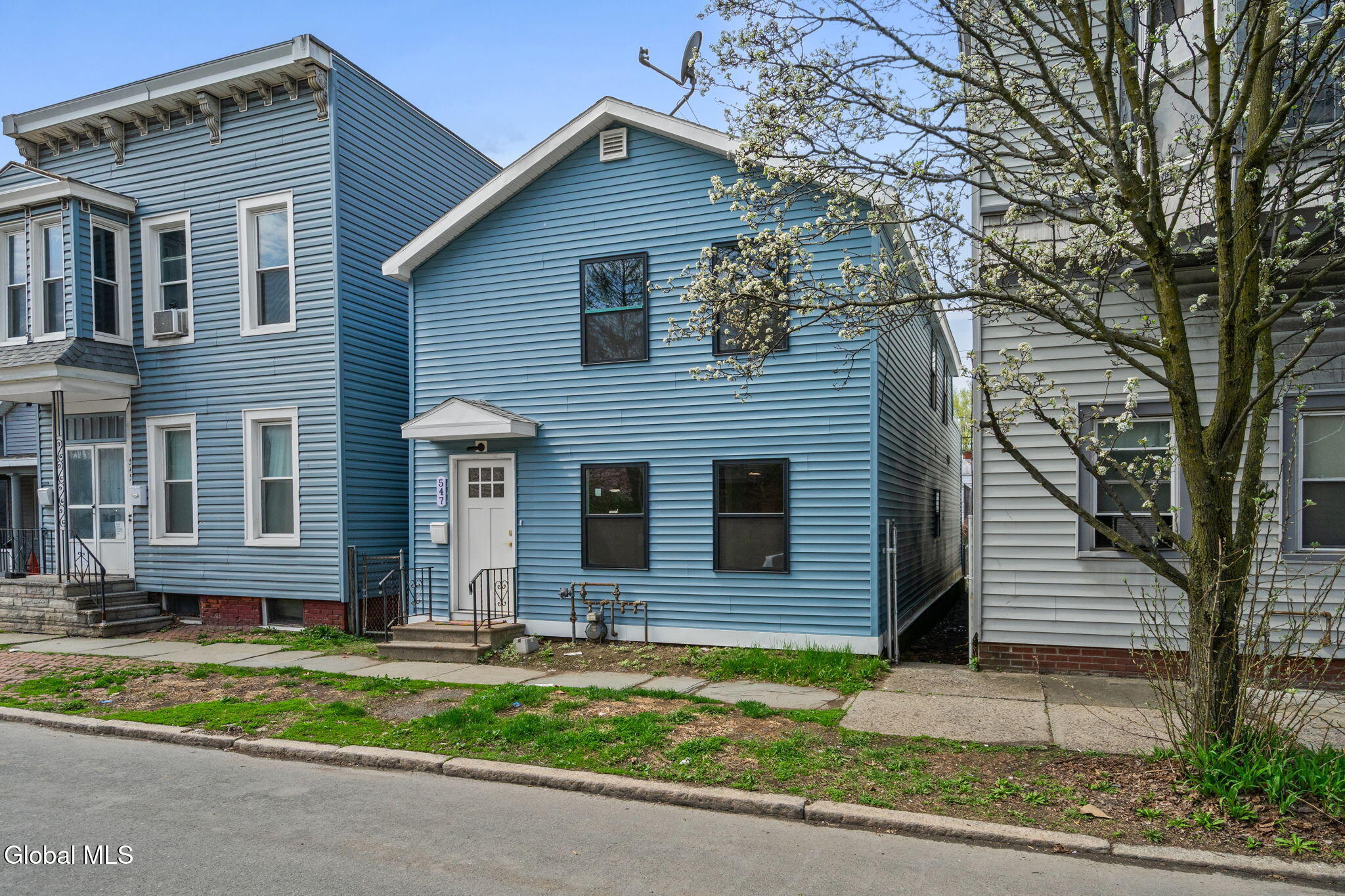 547 5th Avenue Troy NY 12182