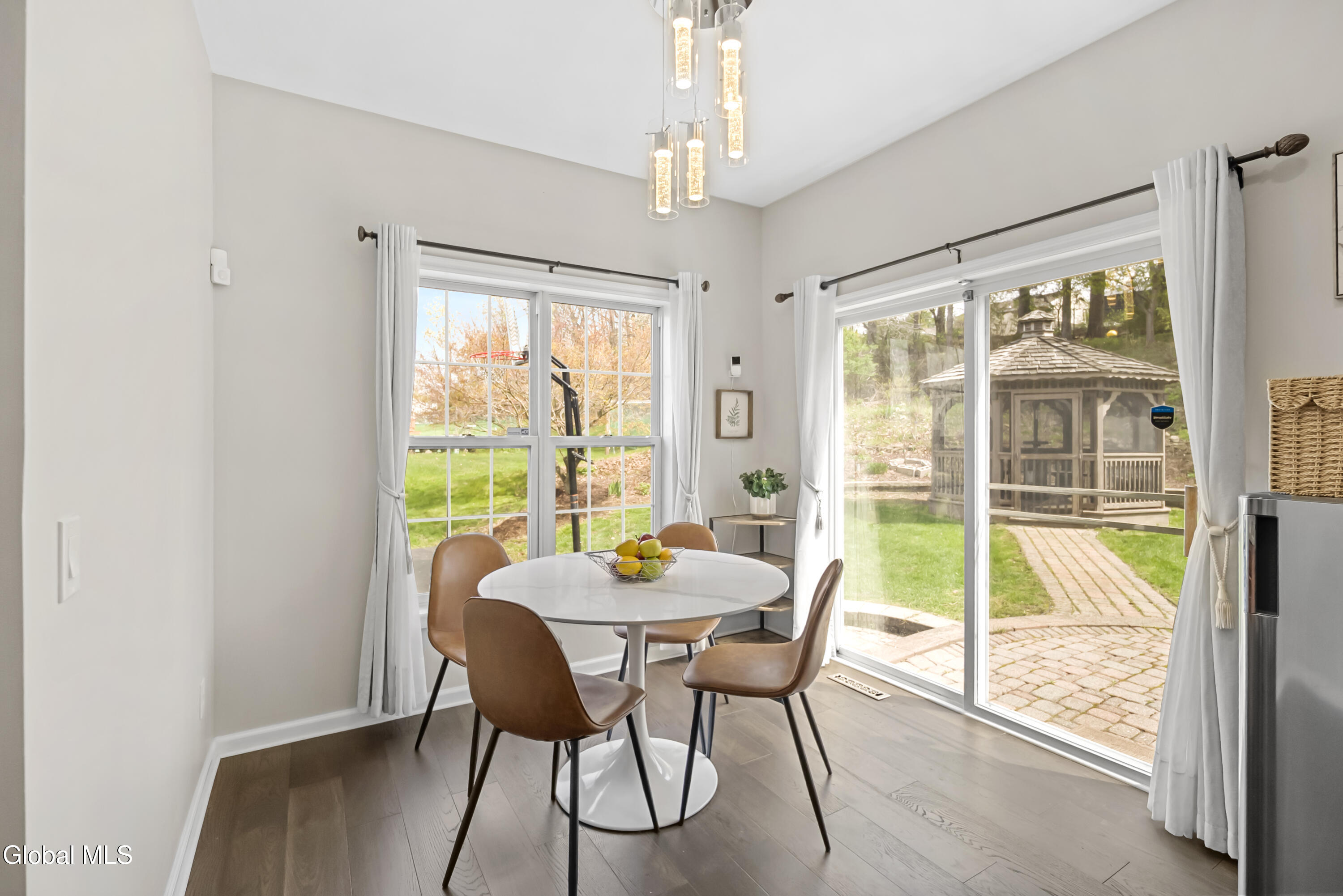39 Utica Avenue Latham NY 12110