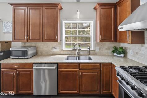 39 Utica Avenue Latham NY 12110