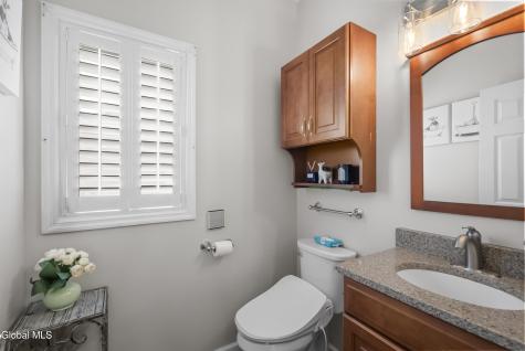 39 Utica Avenue Latham NY 12110