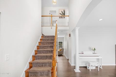 39 Utica Avenue Latham NY 12110