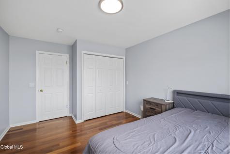 39 Utica Avenue Latham NY 12110