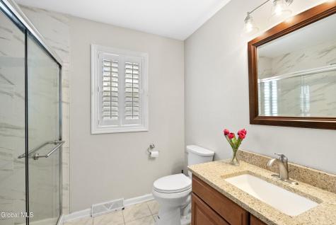 39 Utica Avenue Latham NY 12110