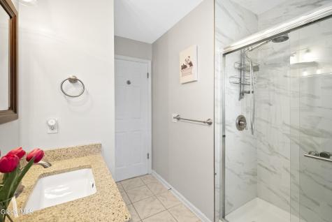 39 Utica Avenue Latham NY 12110