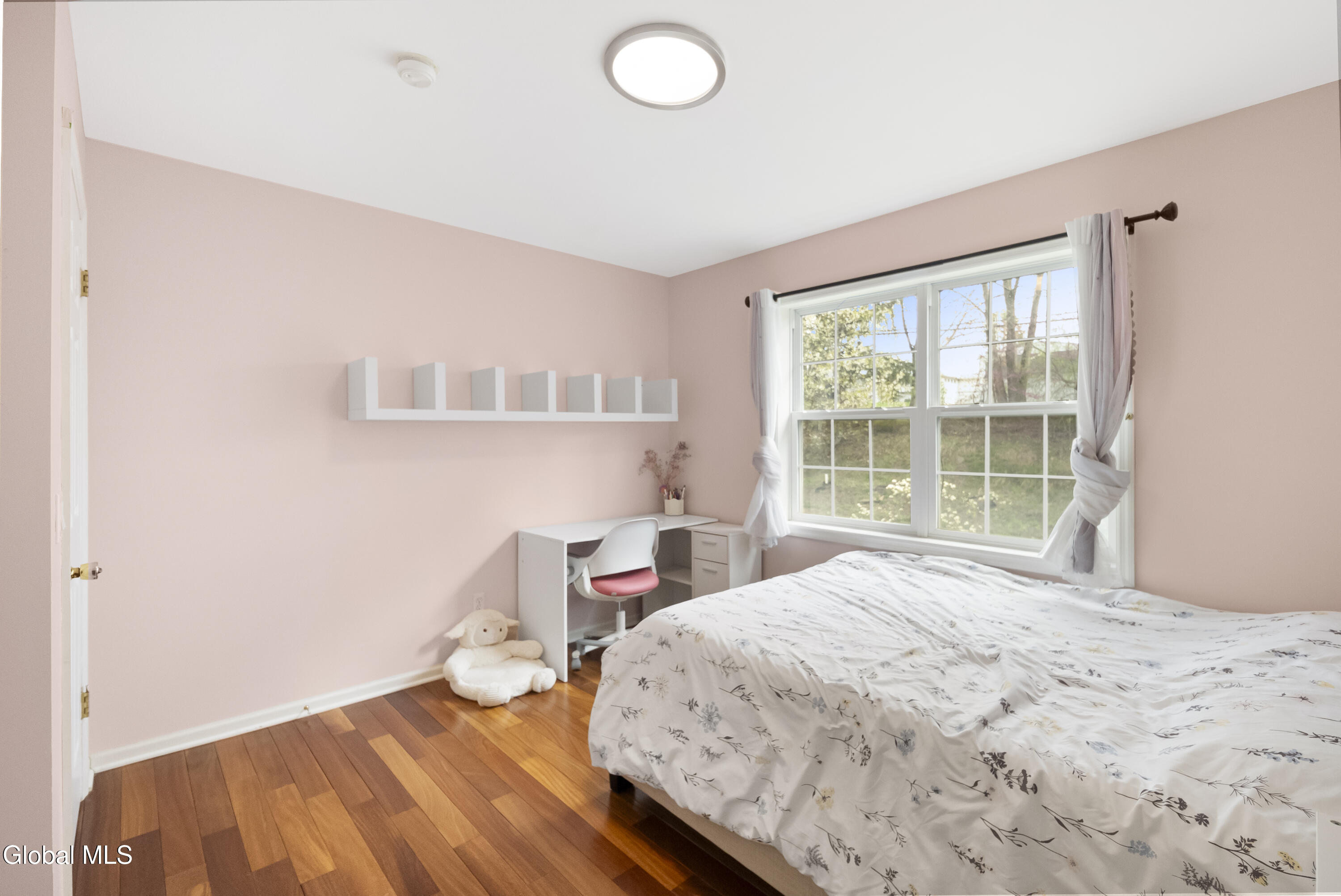 39 Utica Avenue Latham NY 12110