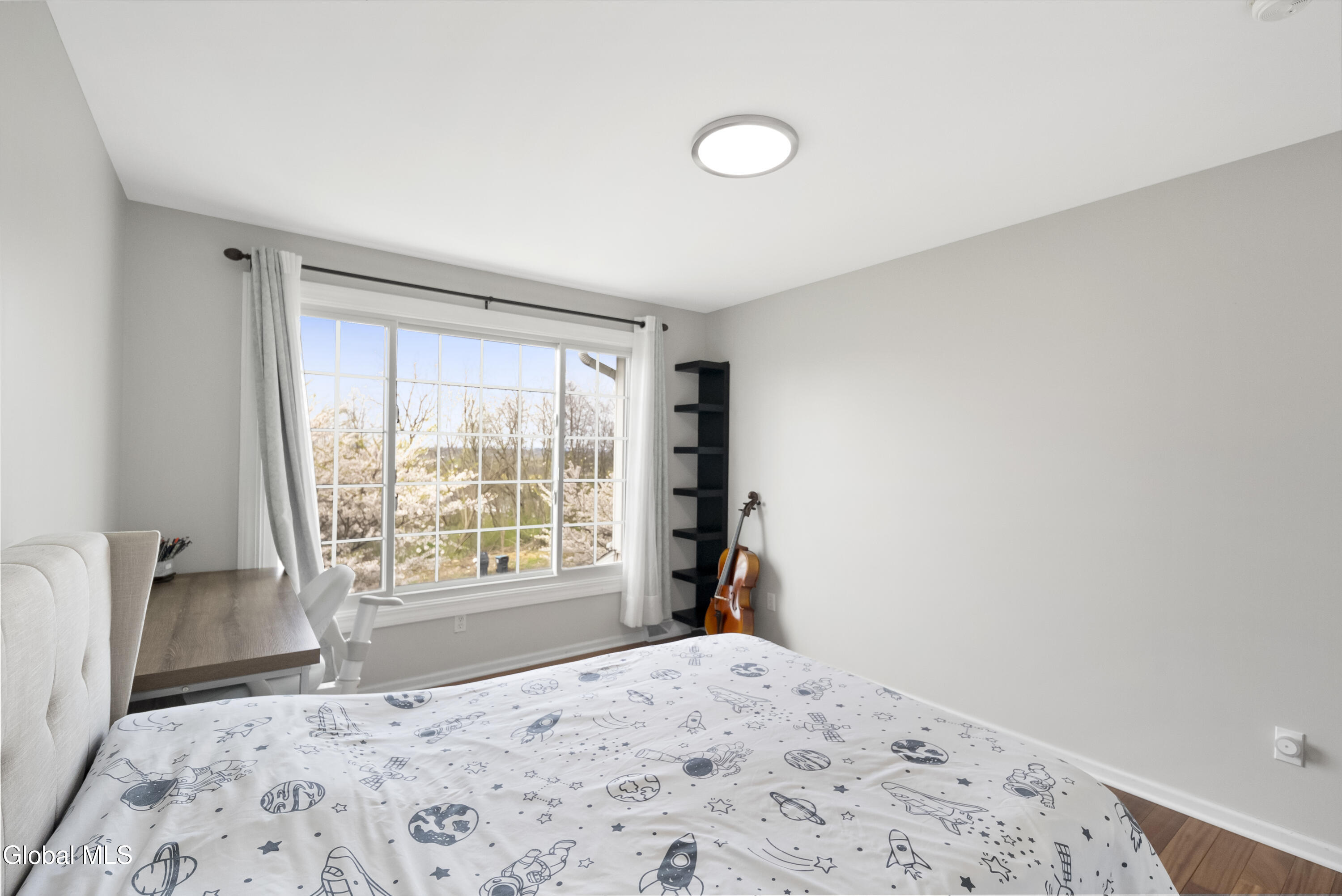 39 Utica Avenue Latham NY 12110