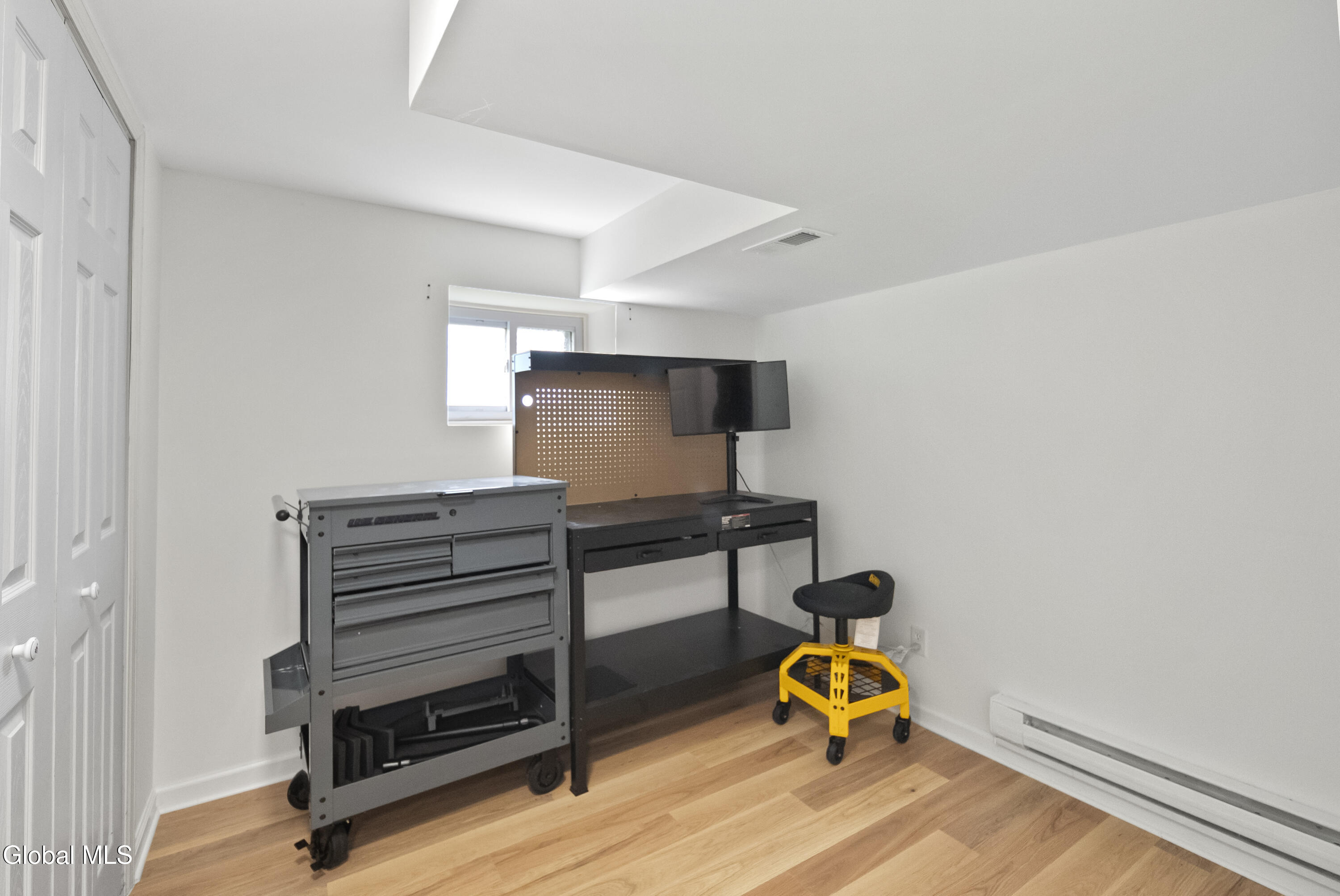 39 Utica Avenue Latham NY 12110