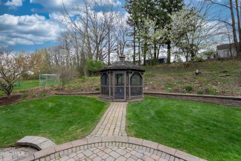 39 Utica Avenue Latham NY 12110
