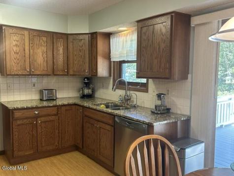 33 Maple Drive Queensbury NY 12804