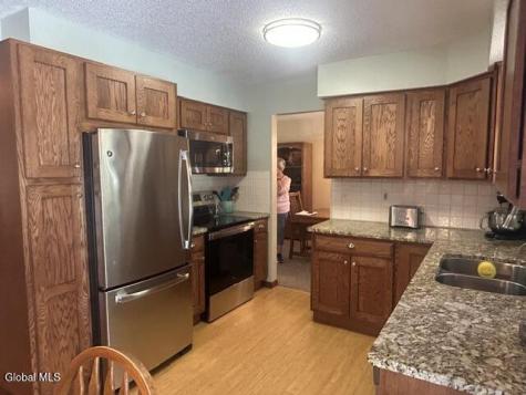 33 Maple Drive Queensbury NY 12804