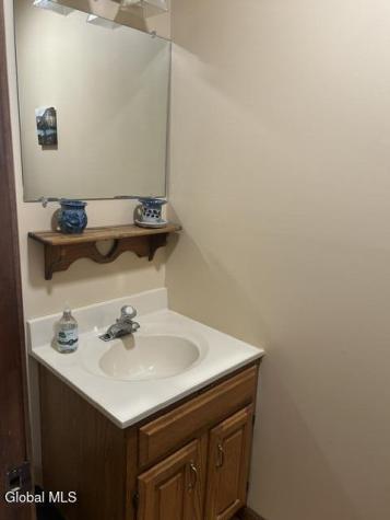 33 Maple Drive Queensbury NY 12804